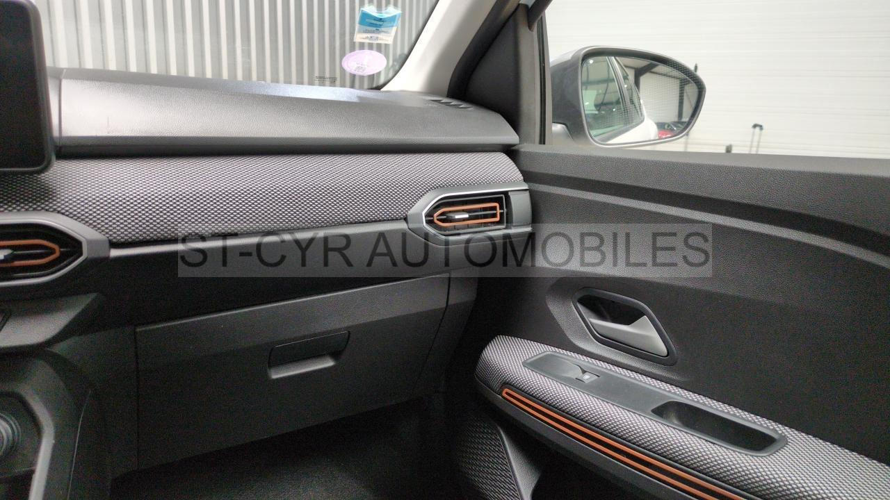 2023 Dacia Sandero