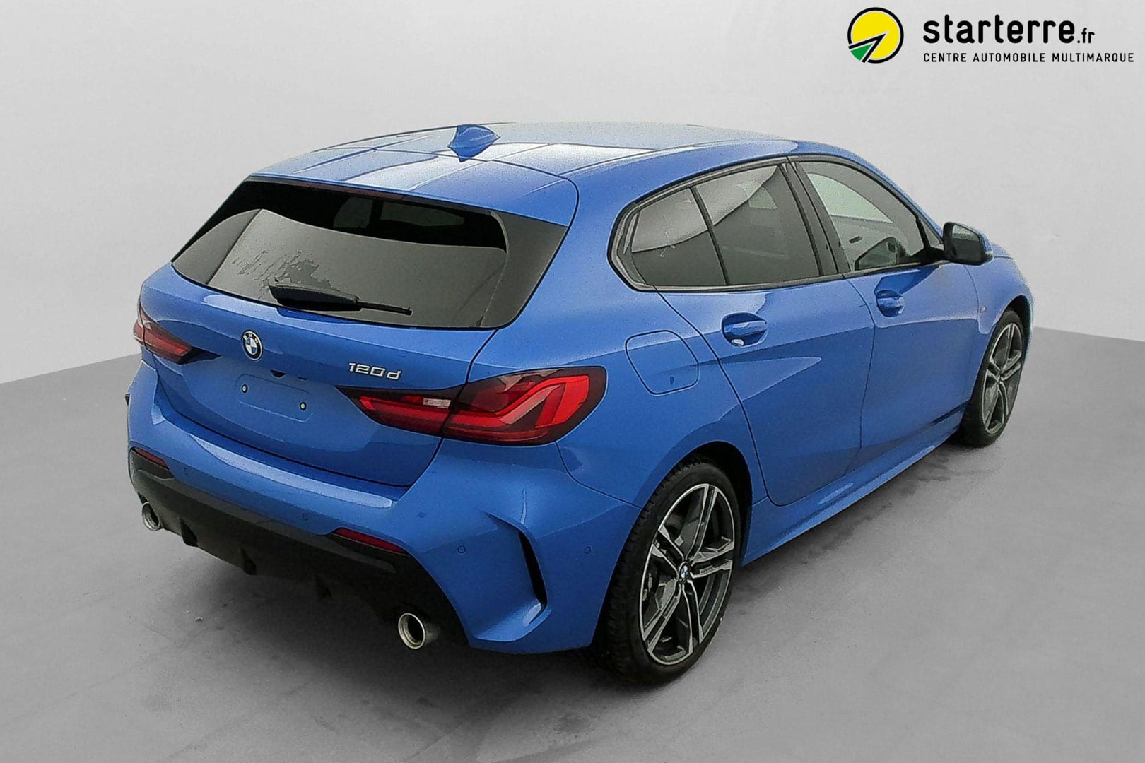visuel voiture BMW Serie 1 F40