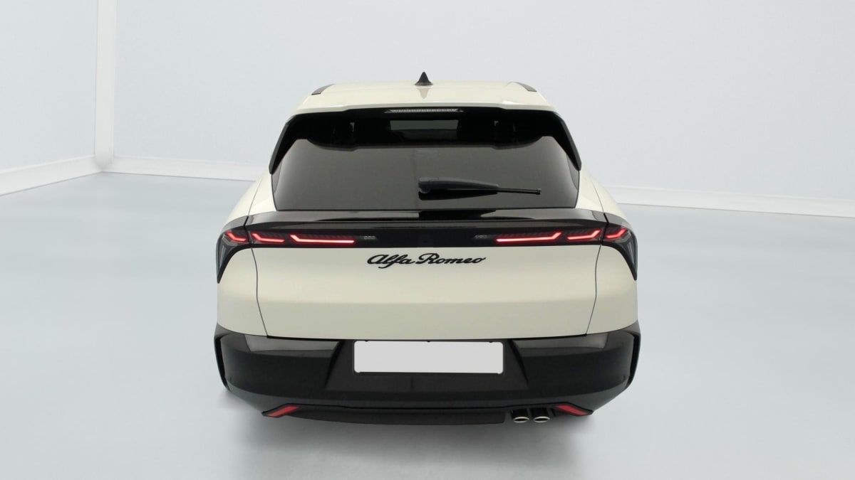 Alfa Romeo Junior - Image 6