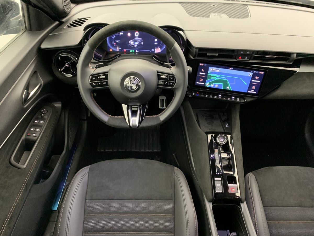 Alfa Romeo Junior - Image 13