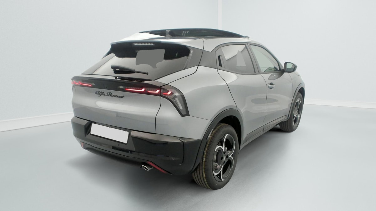 Alfa Romeo Junior - Image 34