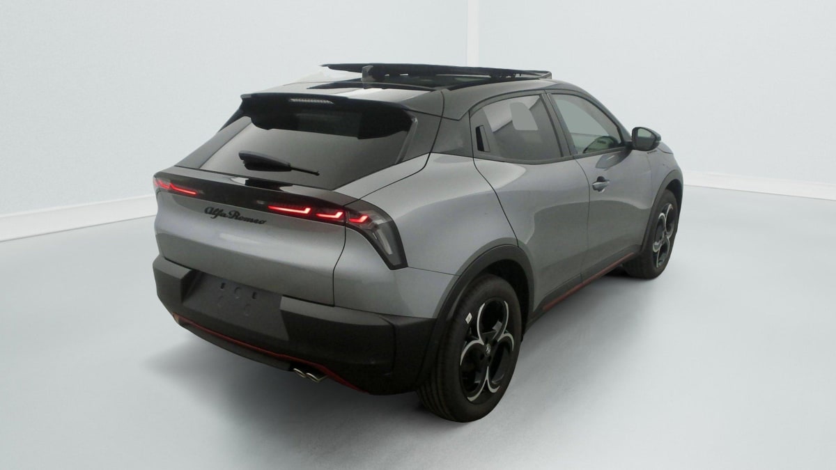 ALFA ROMEO JUNIOR 1.2 IBRIDA 145 CH EDCT6 SPECIALE