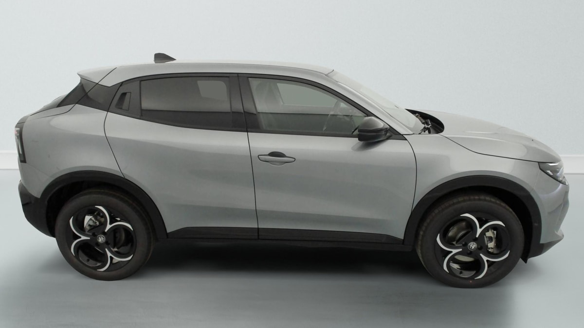 Alfa Romeo Junior - Image 33