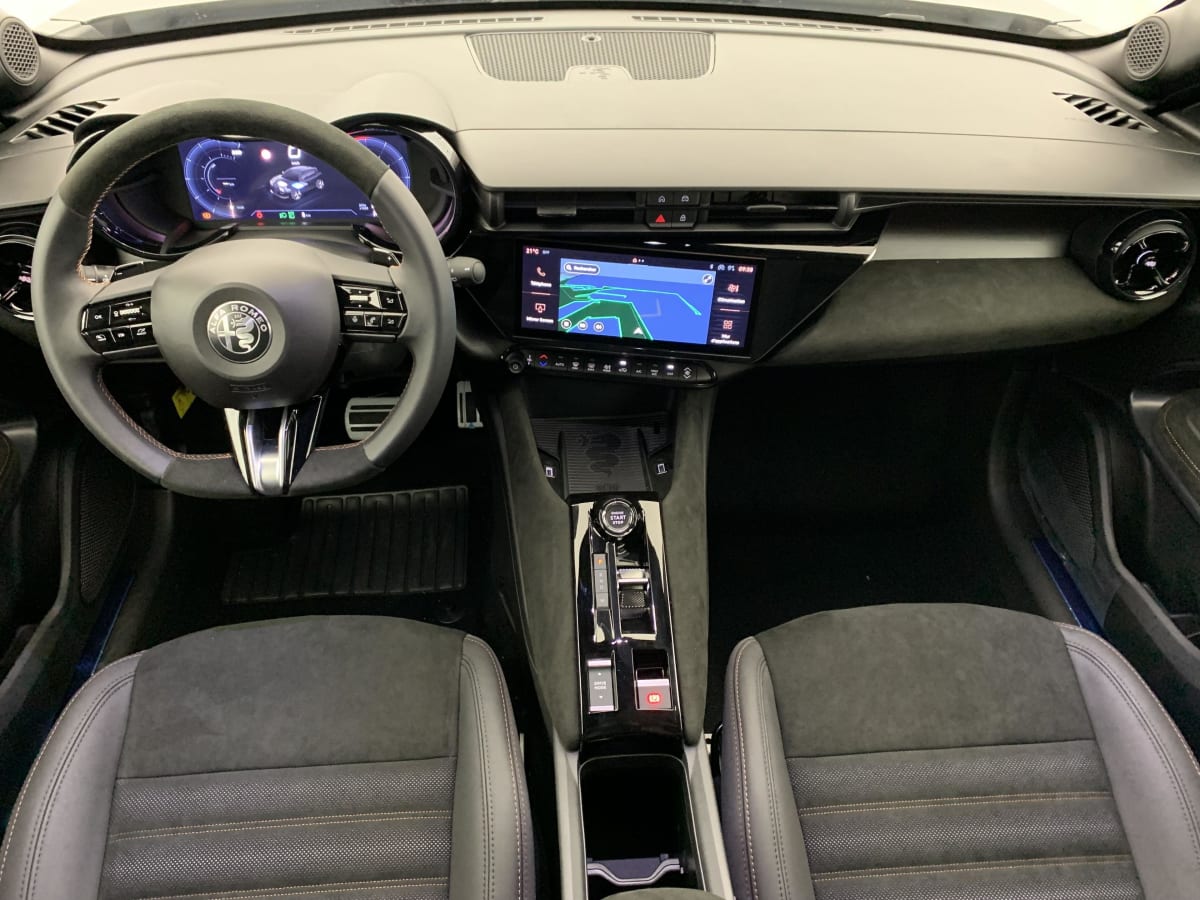 Alfa Romeo Junior - Image 12