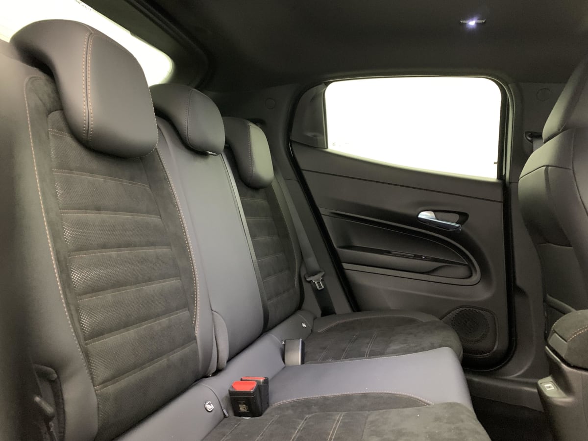 ALFA ROMEO JUNIOR 1.2 IBRIDA 145 CH EDCT6 INTENSA