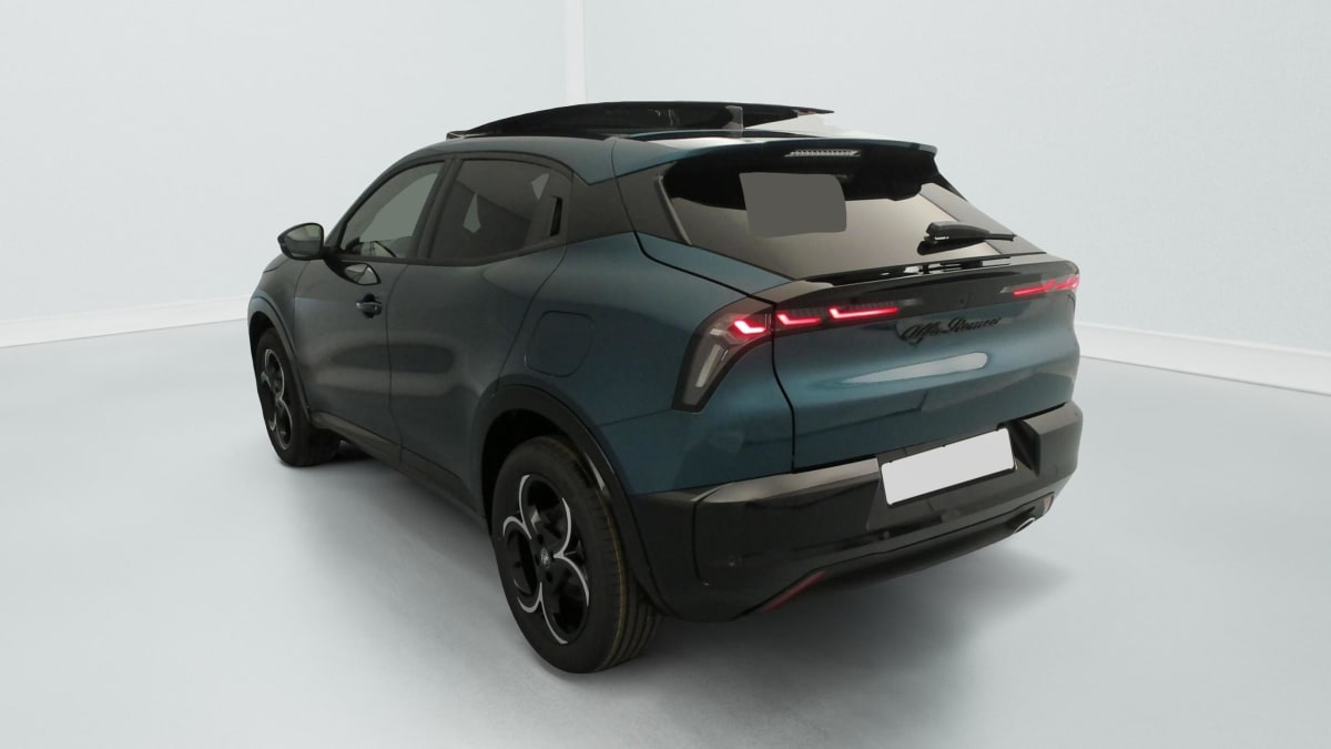 Alfa Romeo Junior - Image 5
