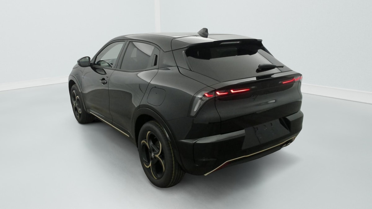 ALFA ROMEO JUNIOR 1.2 IBRIDA 145 CH EDCT6 INTENSA