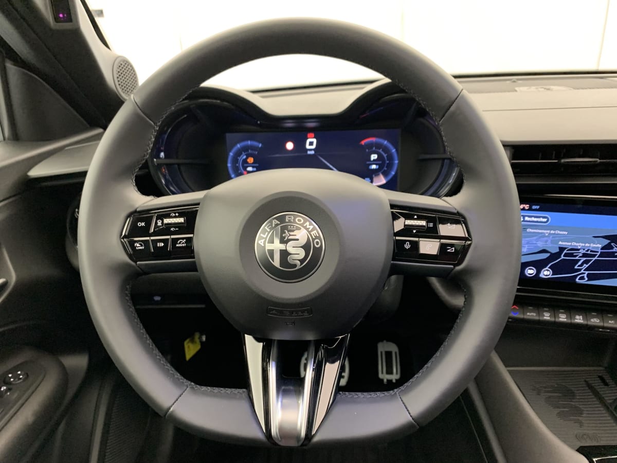Alfa Romeo Junior - Image 14