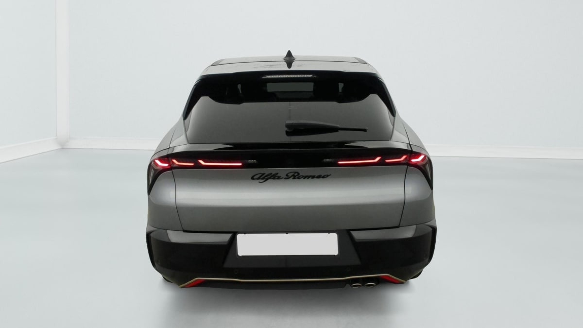 ALFA ROMEO JUNIOR 1.2 IBRIDA 145 CH EDCT6 INTENSA