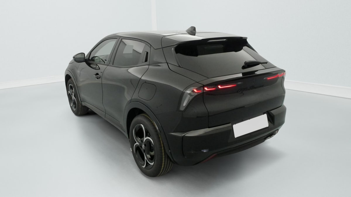 Alfa Romeo Junior - Image 5