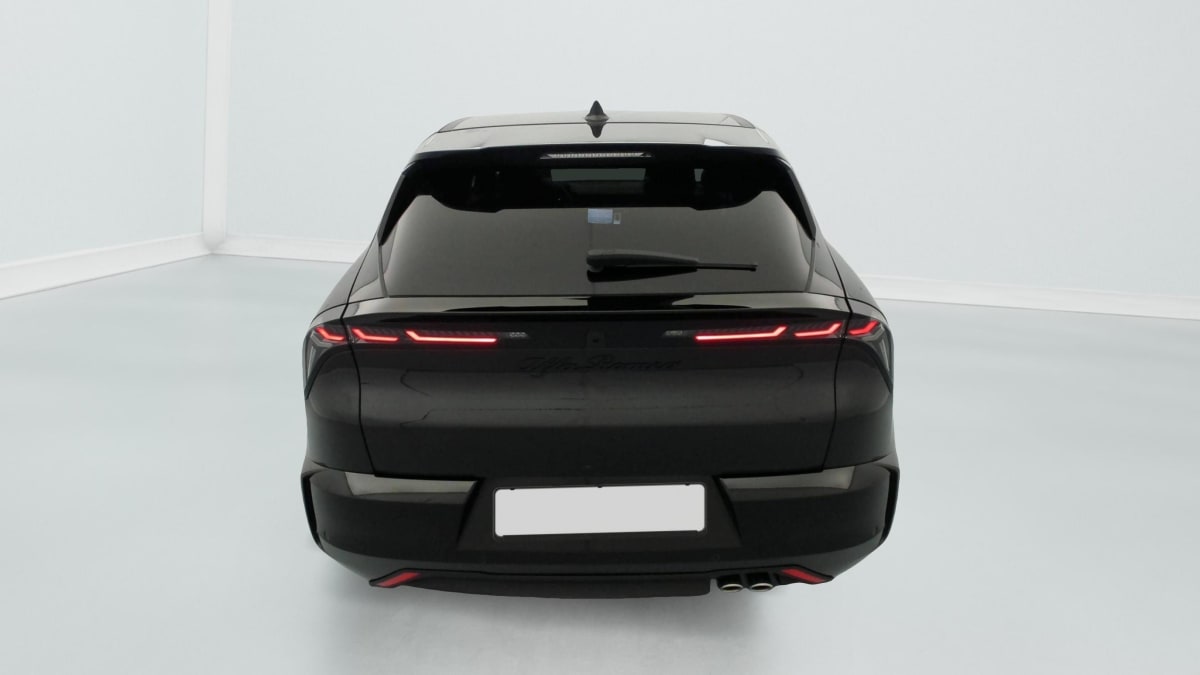 Alfa Romeo Junior - Image 6