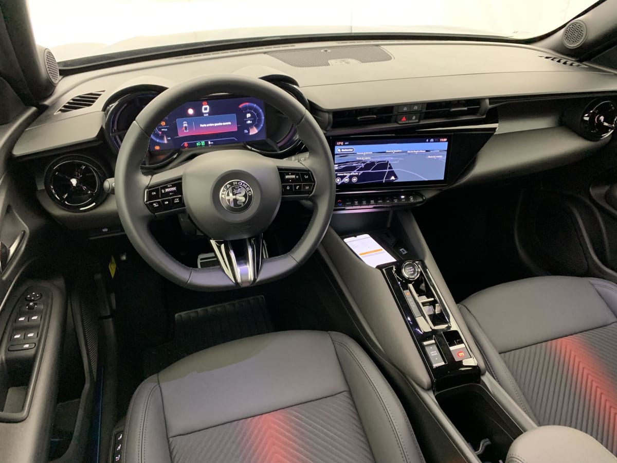 Alfa Romeo Junior - Image 15