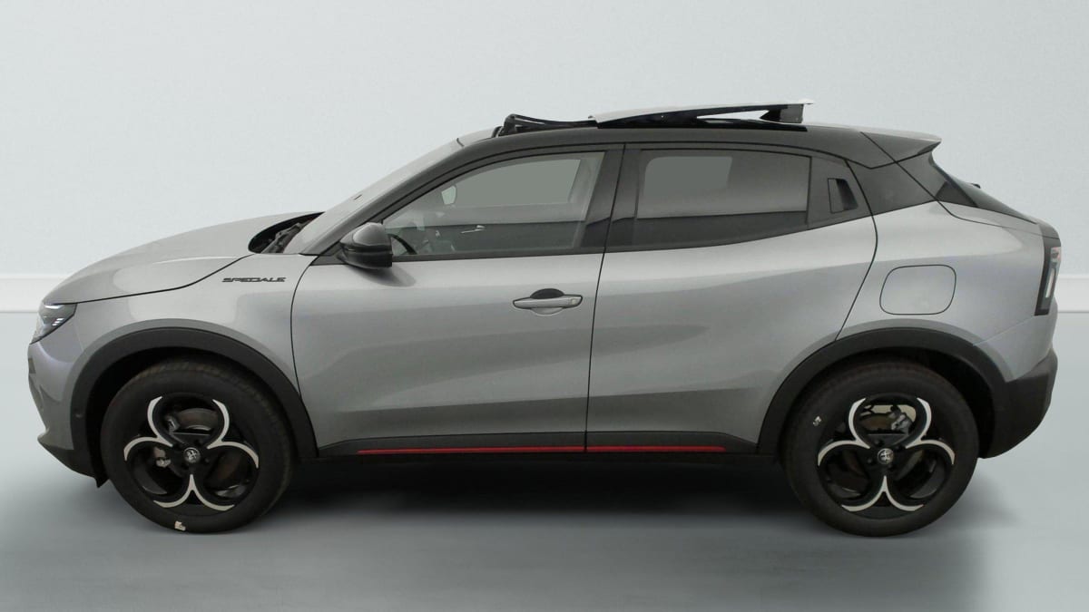 ALFA ROMEO JUNIOR 1.2 IBRIDA 145 CH EDCT6 SPECIALE