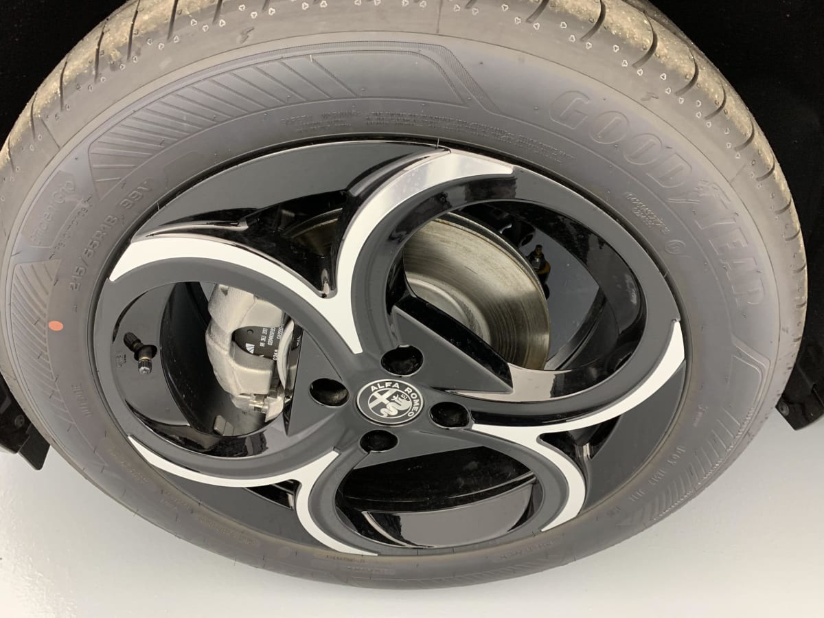 Alfa Romeo Junior - Image 23