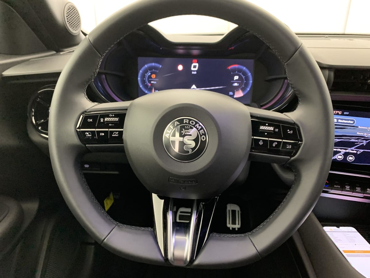 Alfa Romeo Junior - Image 16