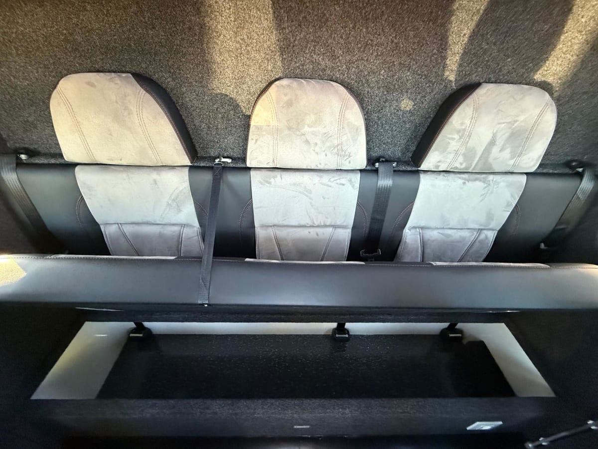 Ameline HARAS 5 PLACES - Image 11