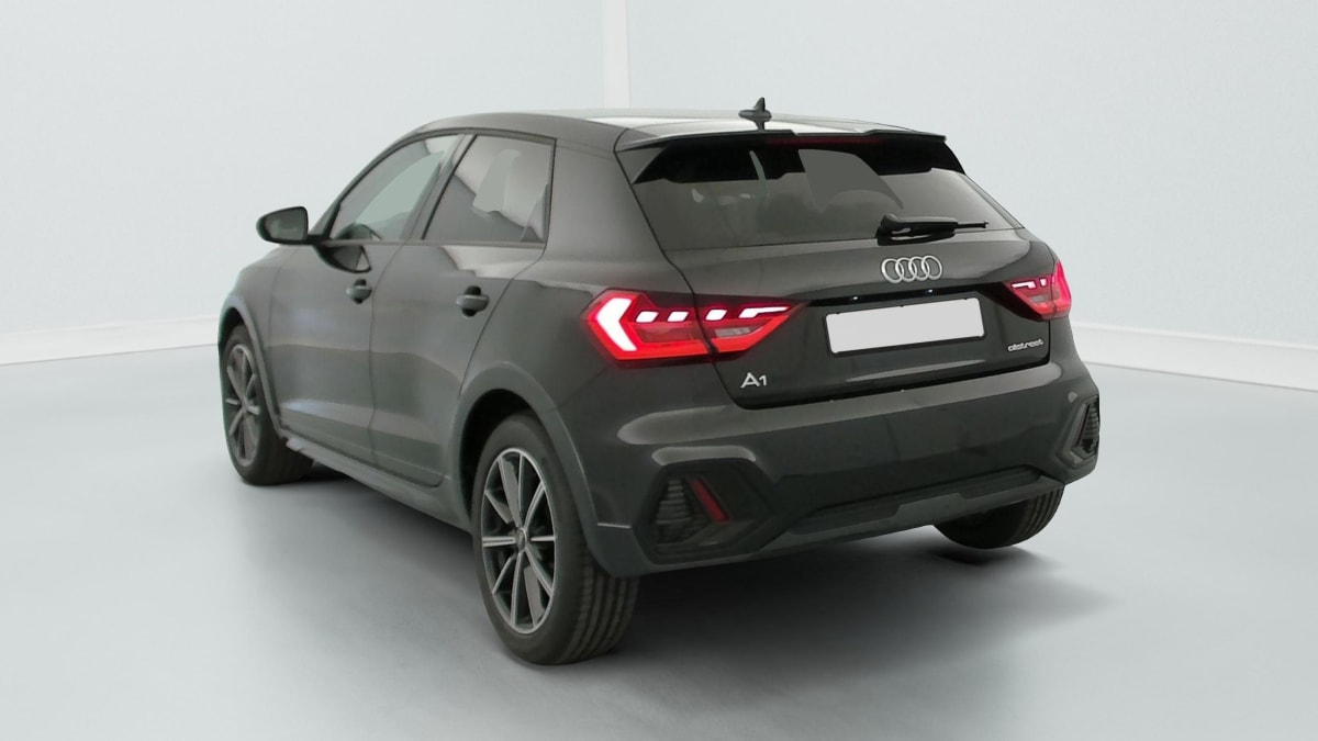 AUDI A1 ALLSTREET 30 TFSI 110 CH S TRONIC 7 DESIGN LUXE