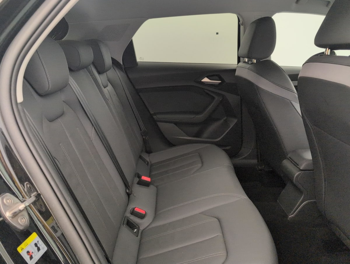 AUDI A1 ALLSTREET 30 TFSI 110 CH S TRONIC 7 DESIGN LUXE