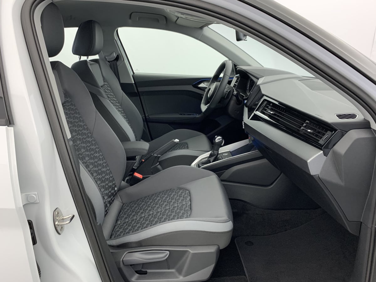 AUDI A1 SPORTBACK 30 TFSI 116 CH S TRONIC 7 DESIGN