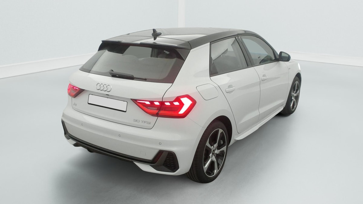 AUDI A1 SPORTBACK 30 TFSI 116 CH S TRONIC 7 DESIGN