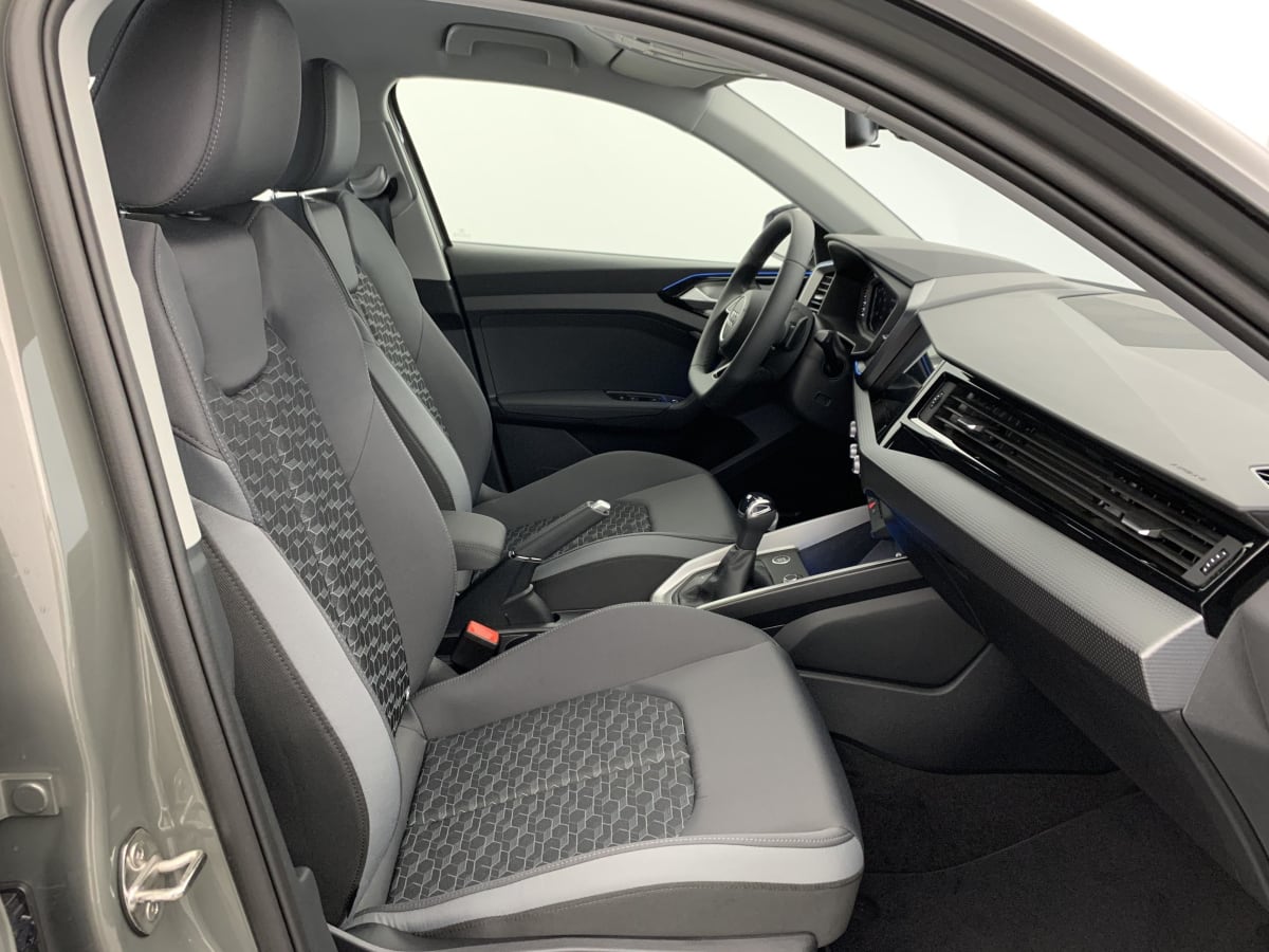 AUDI A1 SPORTBACK 30 TFSI 116 CH S TRONIC 7 DESIGN