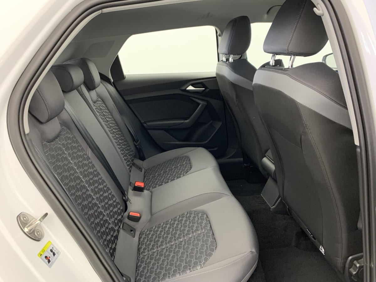 AUDI A1 SPORTBACK 30 TFSI 116 CH S TRONIC 7 DESIGN