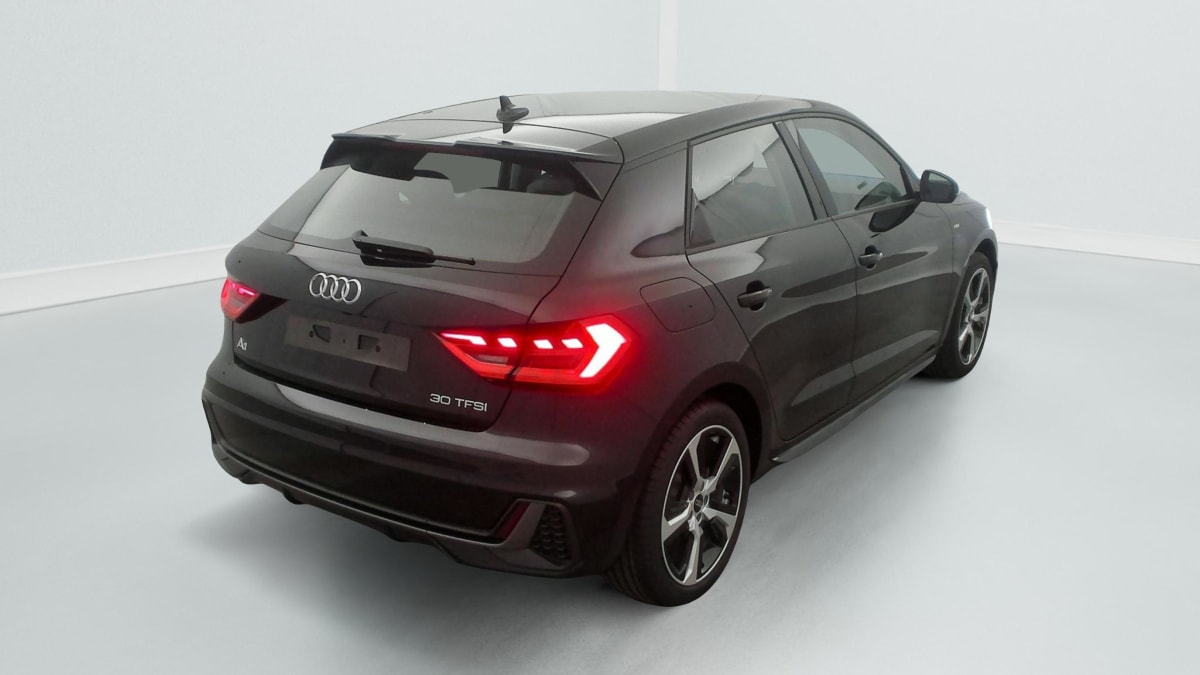 AUDI A1 SPORTBACK 30 TFSI 116 CH S TRONIC 7 DESIGN