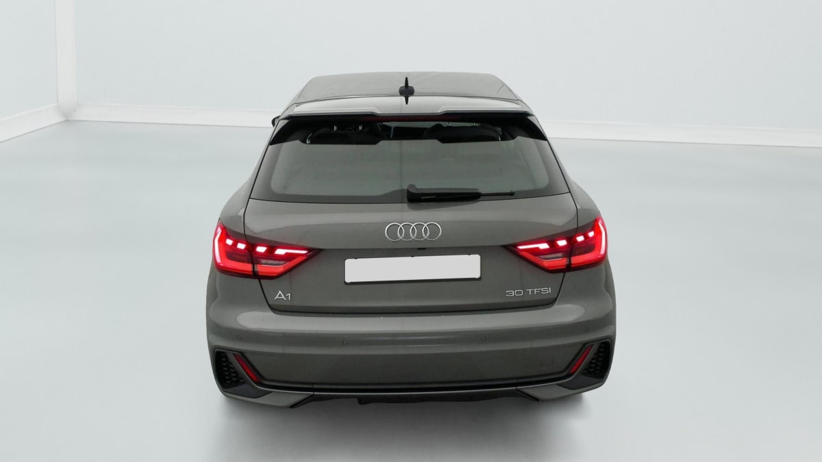 AUDI A1 SPORTBACK 30 TFSI 116 CH S TRONIC 7 DESIGN