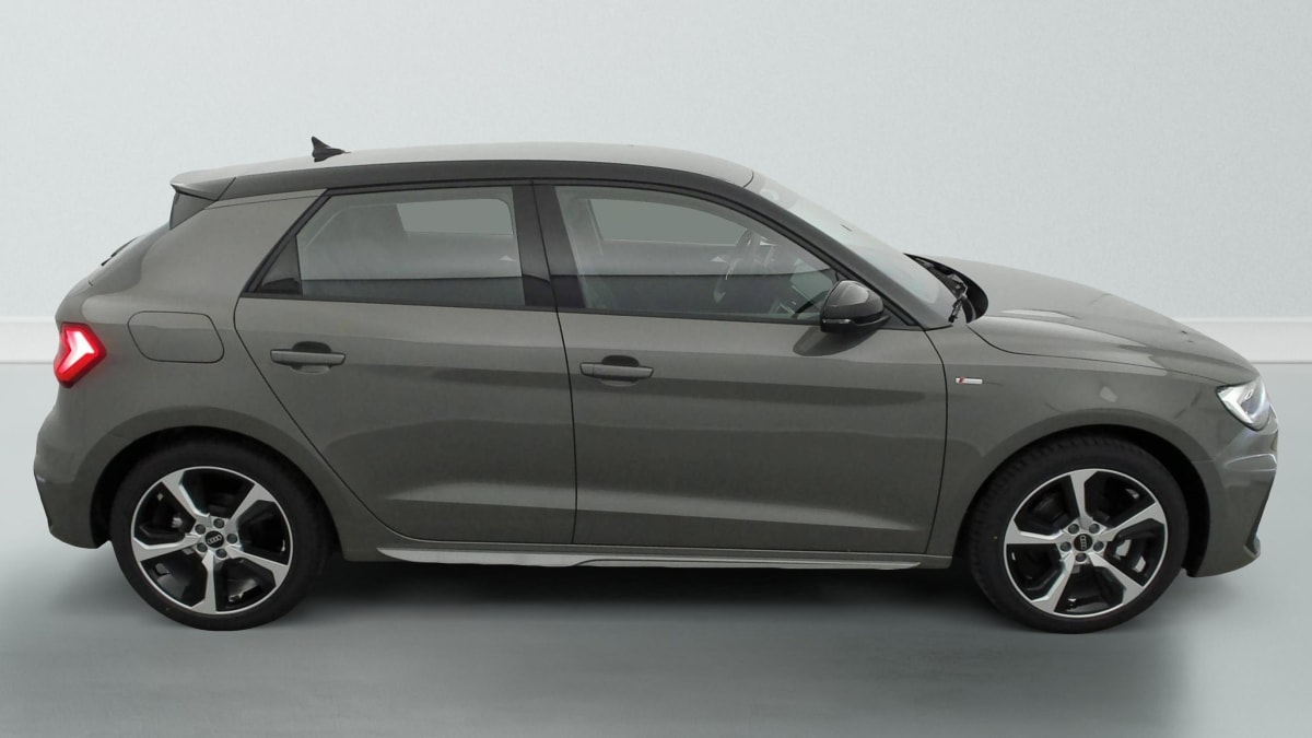 AUDI A1 SPORTBACK 30 TFSI 116 CH S TRONIC 7 DESIGN