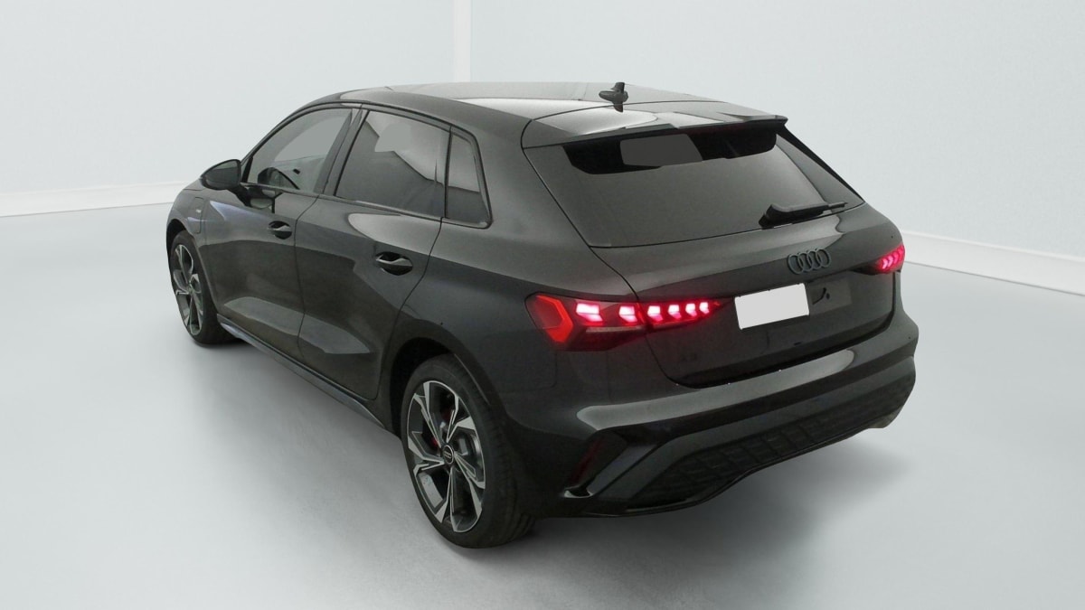 AUDI A3 SPORTBACK 45 TFSI E HYBRIDE RECHARGEABLE 272 S TRONIC 6 S LINE