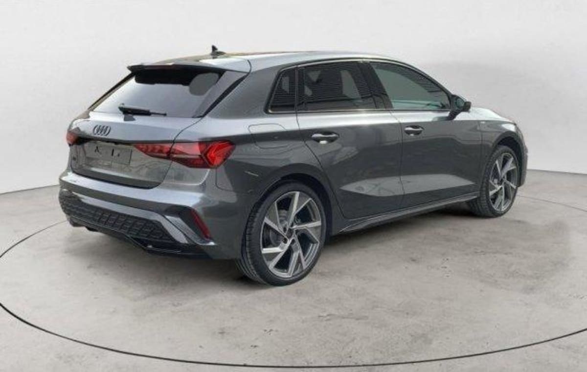 AUDI A3 SPORTBACK A3 SPORTBACK 35 TDI 150 S TRONIC 7 S LINE