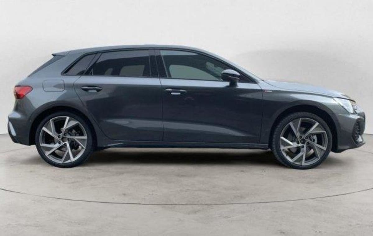 AUDI A3 SPORTBACK A3 SPORTBACK 35 TDI 150 S TRONIC 7 S LINE