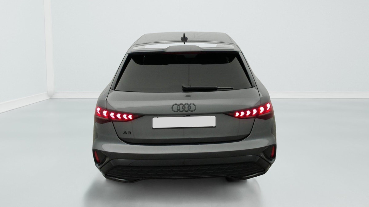 AUDI A3 SPORTBACK 45 TFSI E HYBRIDE RECHARGEABLE 272 S TRONIC 6 S LINE