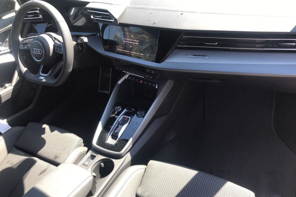 AUDI A3 SPORTBACK 45 TFSI E HYBRIDE RECHARGEABLE 272 S TRONIC 6 S LINE