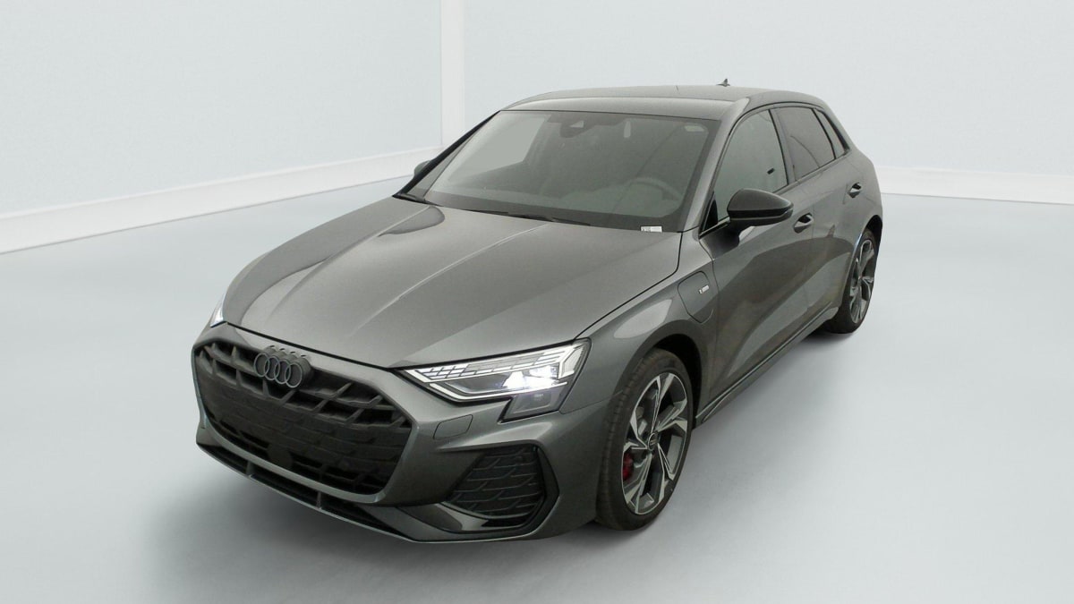 AUDI A3 SPORTBACK 45 TFSI E HYBRIDE RECHARGEABLE 272 S TRONIC 6 S LINE