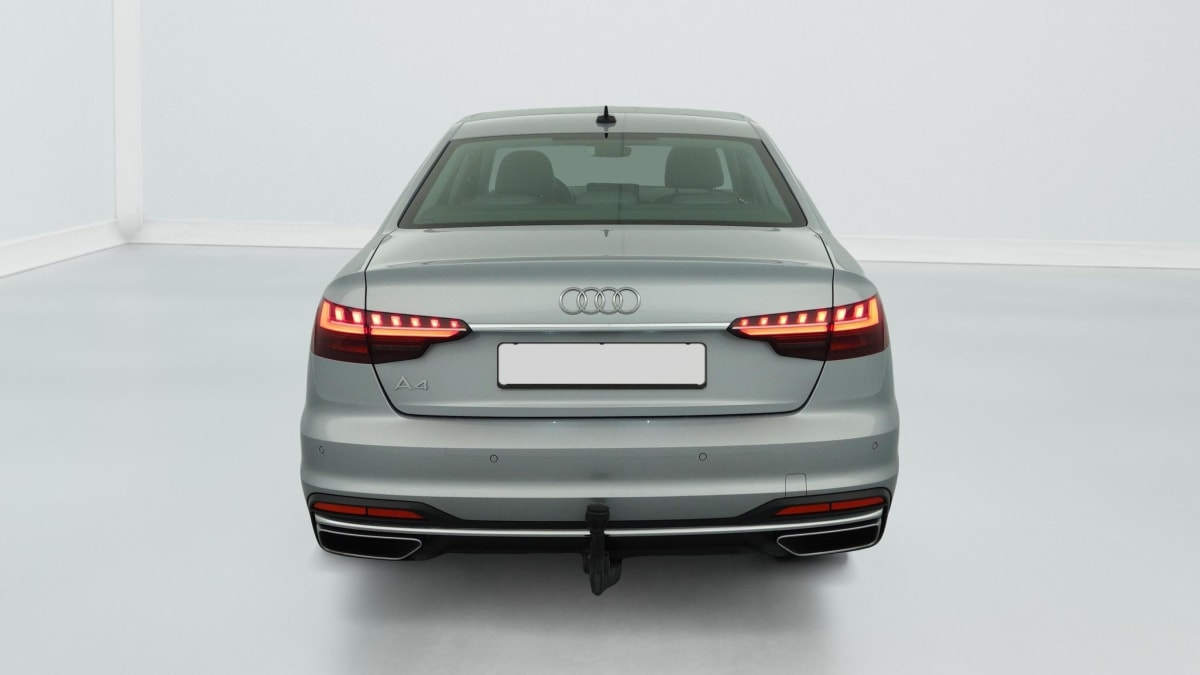 AUDI A4 35 TFSI 150 S TRONIC 7 DESIGN
