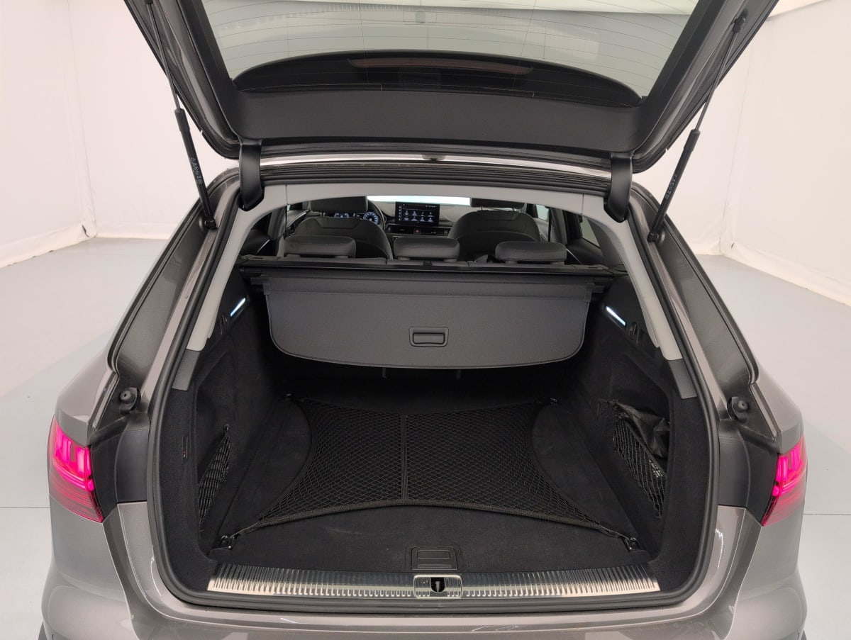 Audi A4 Allroad - Image 11