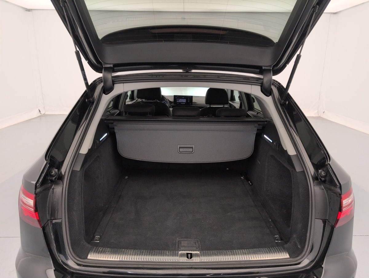 Audi A4 AVANT - Image 11