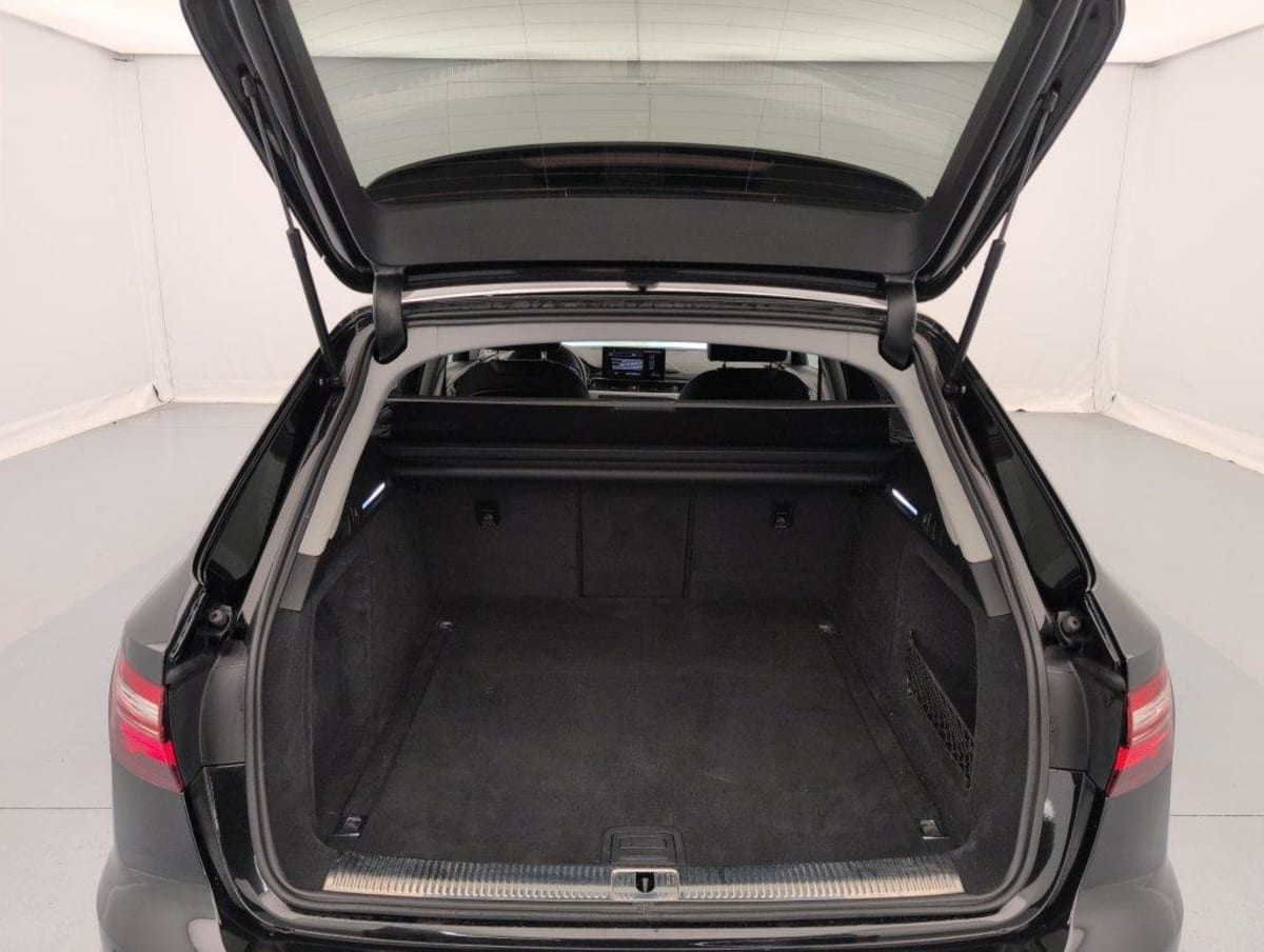 Audi A4 AVANT - Image 11