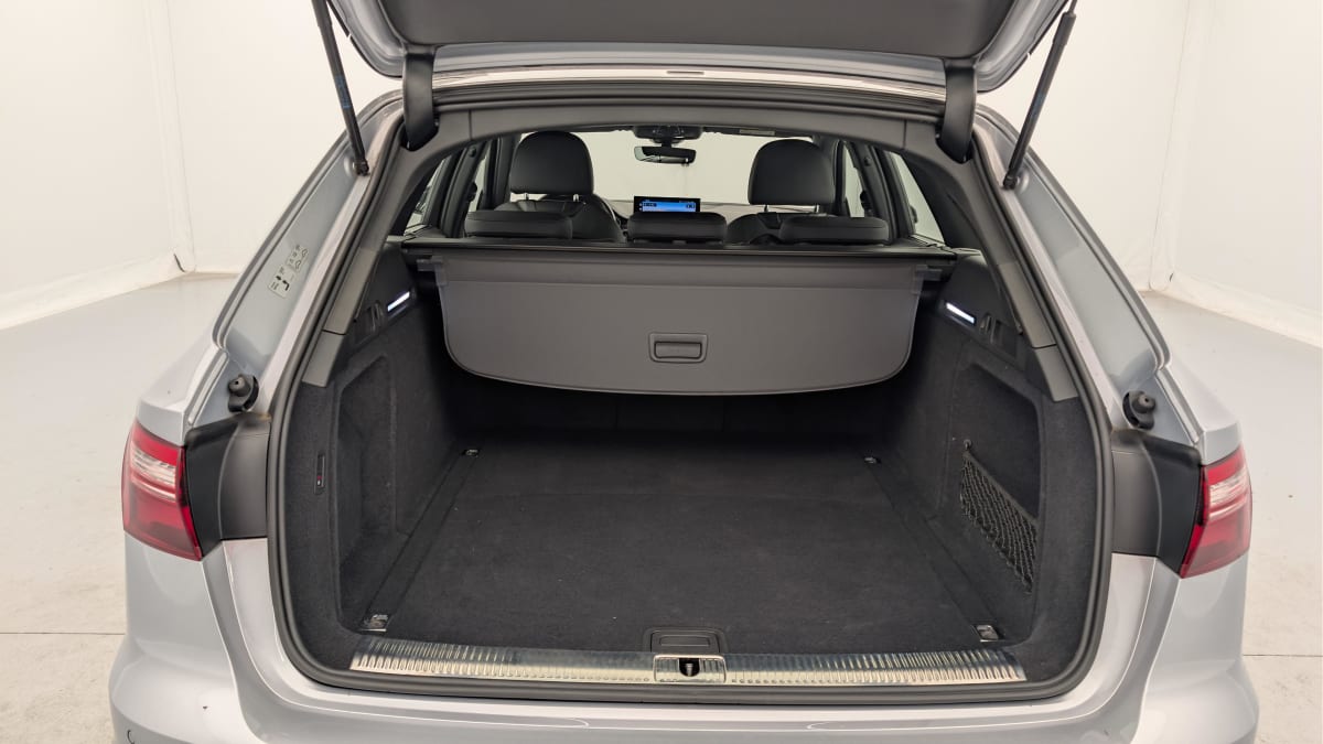 Audi A4 AVANT - Image 11