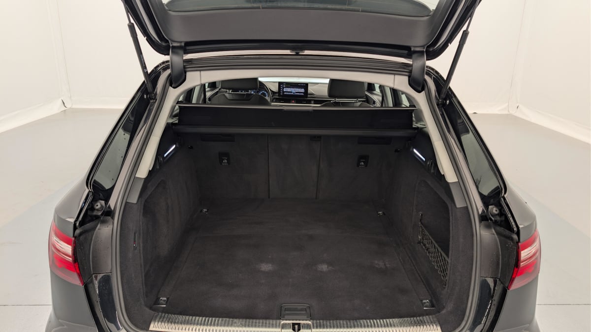 Audi A4 AVANT - Image 11