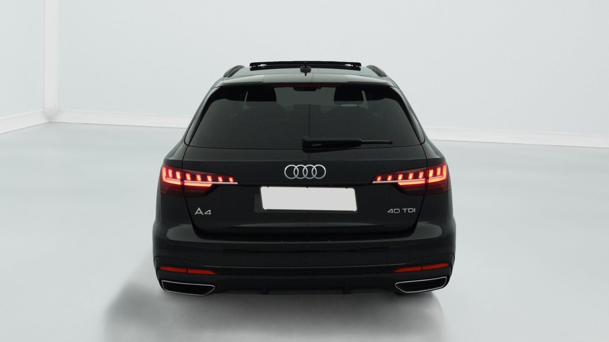 AUDI A4 AVANT 40 TDI 204 S TRONIC 7 BUSINESS EXECUTIVE