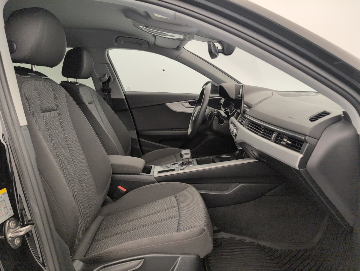 AUDI A4 AVANT 35 TFSI 150 S TRONIC 7 DESIGN
