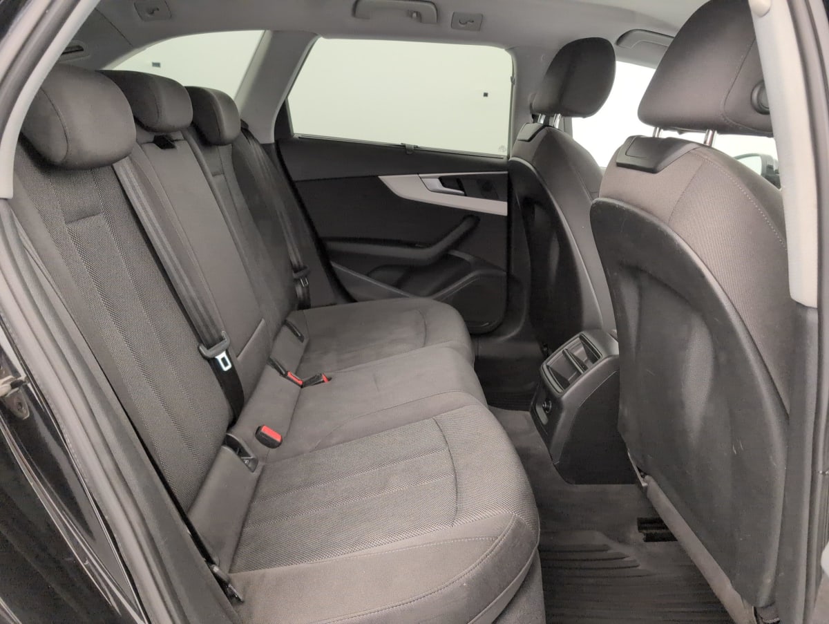 Audi A4 AVANT - Image 10