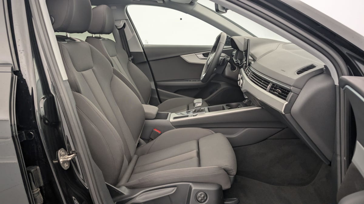 AUDI A4 AVANT 40 TDI 204 S TRONIC 7 BUSINESS EXECUTIVE