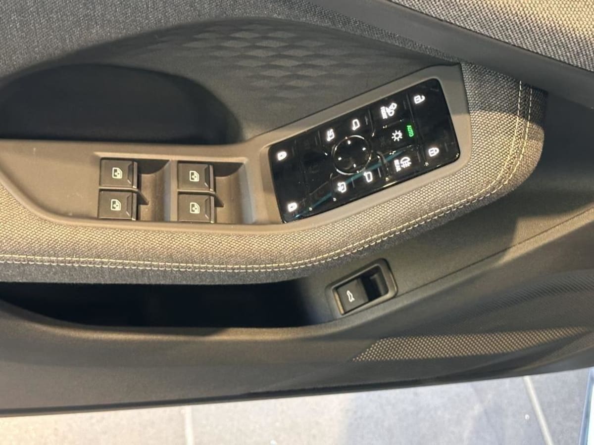 AUDI A5 AVANT A5 AVANT TDI HYBRIDE 204 CH S TRONIC 7 S LINE