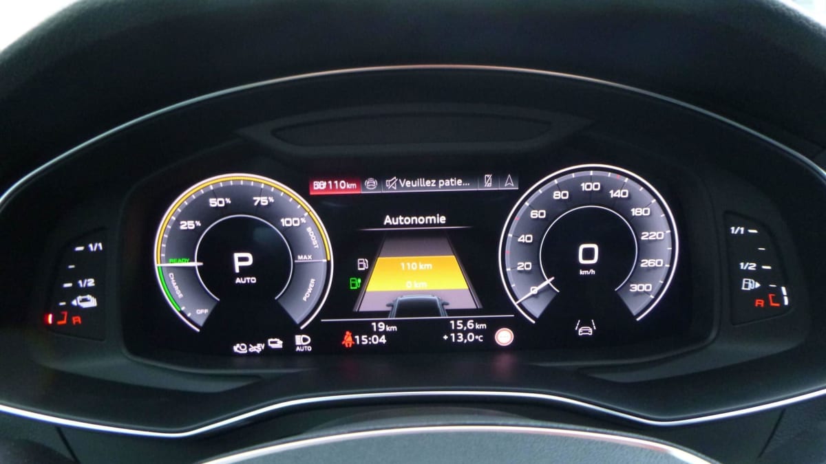 AUDI A6 AVANT A6 AVANT 55 TFSIE 367 CH S TRONIC 7 QUATTRO COMPETITION
