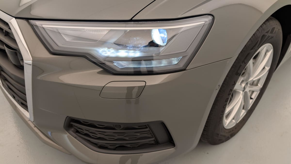 Audi A6 AVANT - Image 25