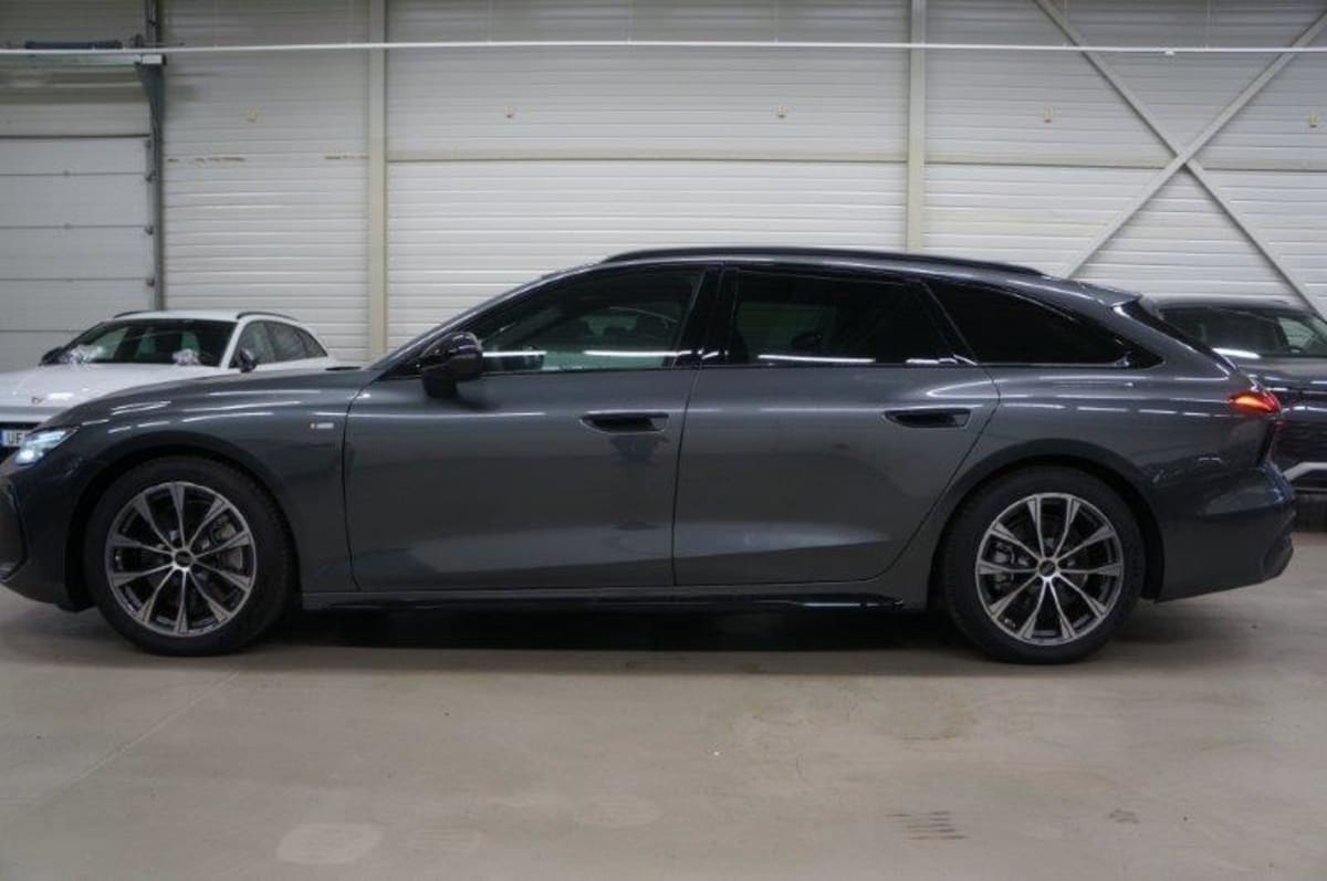 AUDI A6 AVANT TDI 204 CH S TRONIC 7 QUATTRO S LINE