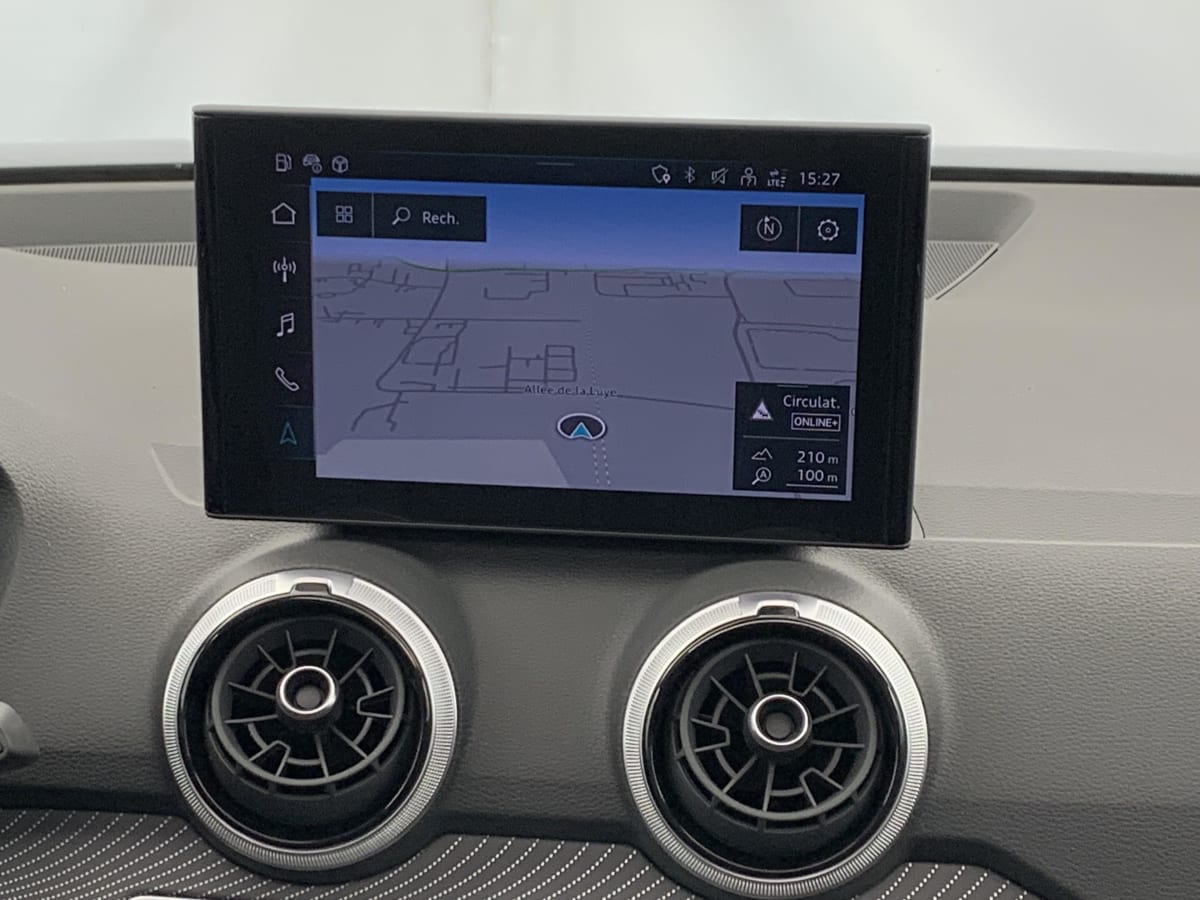 Audi Q2 - Image 21